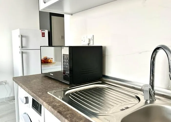 B137 Poseidon With Balcony And Sea View Apartmán