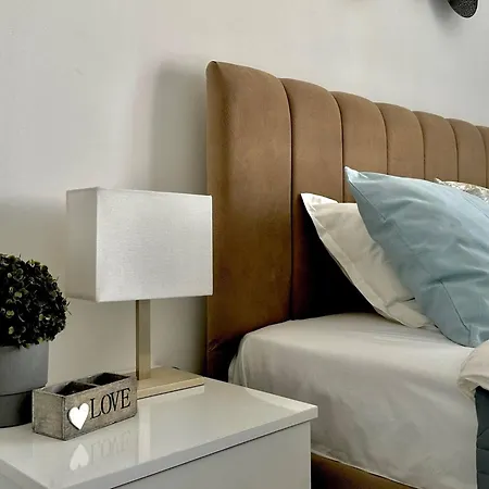 B137 Poseidon With Balcony And Sea View Apartament